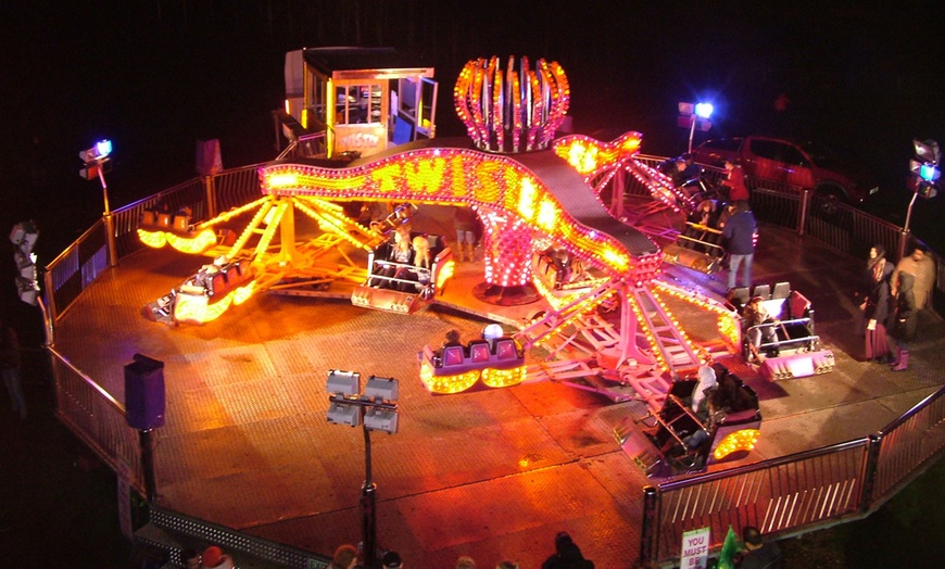 Image 6: Three-Hour Funfair Entry