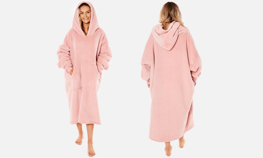 Image 3: Extra Long Oversized Sherpa Hoodie Blanket