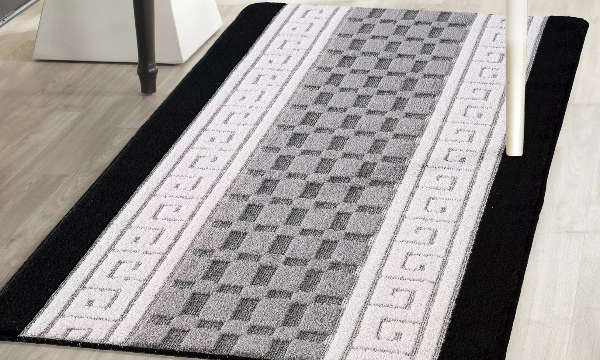 Machine-Washable Non-Slip Gel-Back Entrance Mat