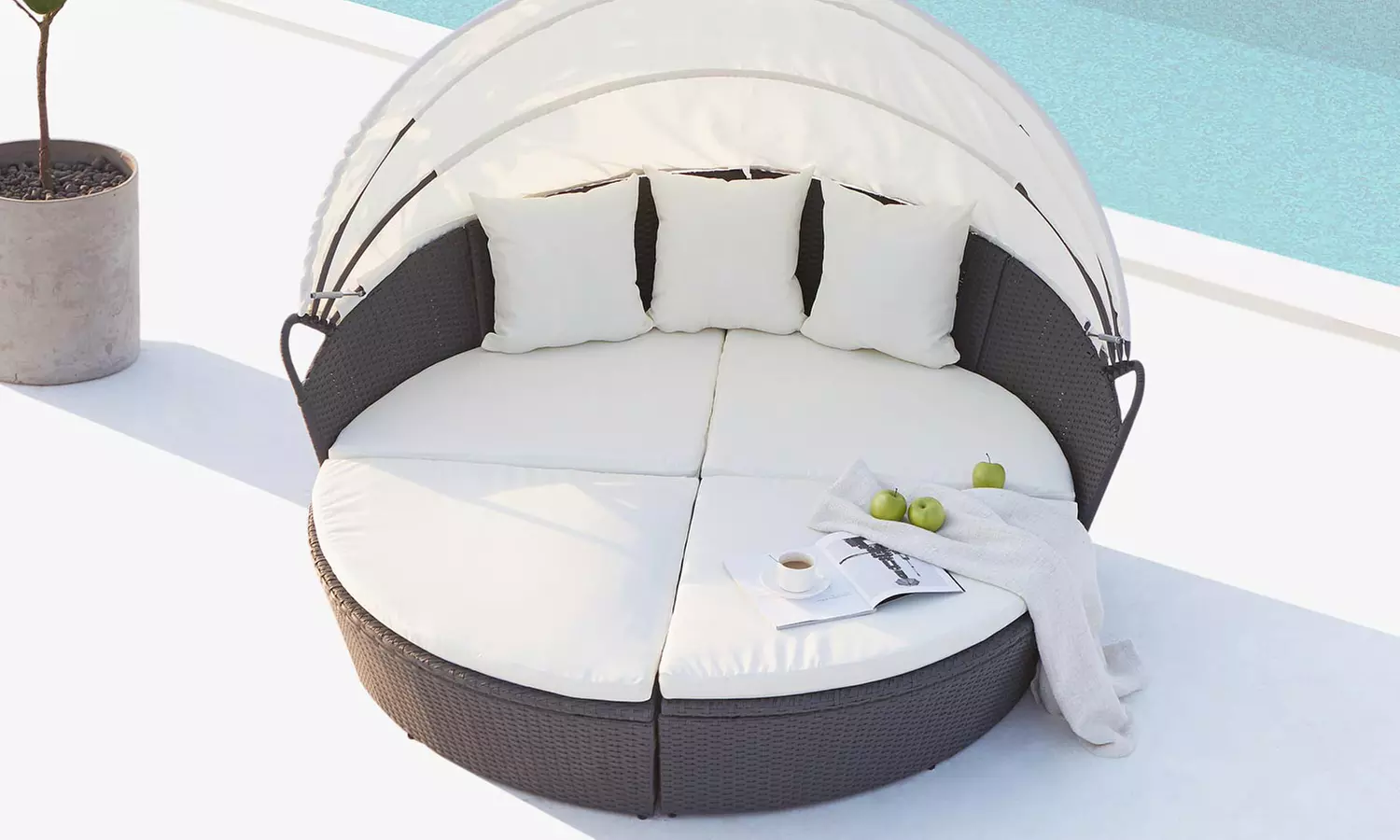 Lit de jardin modulable 6 à 8 personnes de Côté Lounge - Primary Image