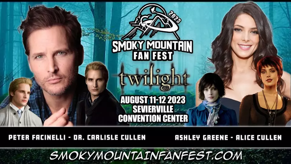 Admission to Smoky Mountain Fan Fest (Up to 40% Off) - Primary Image