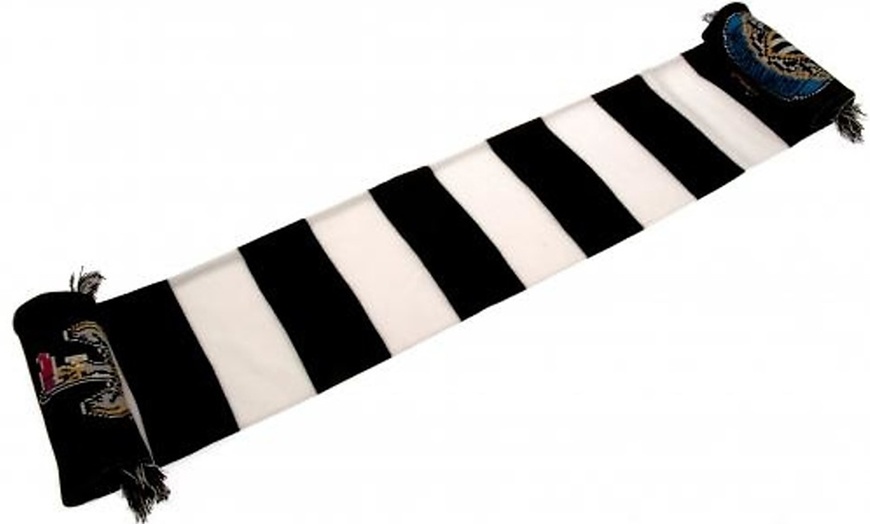 Image 12: Official Football Club Scarf