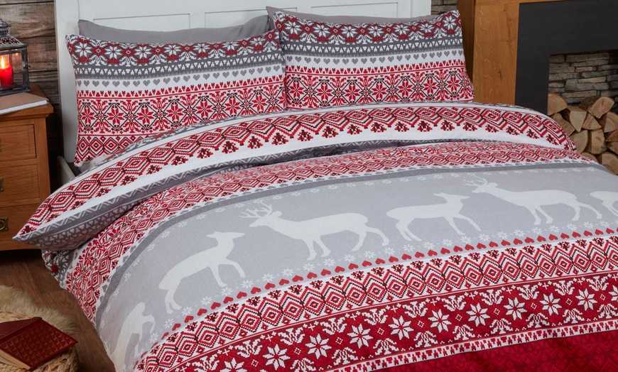 Image 1: Flannelette Duvet Sets