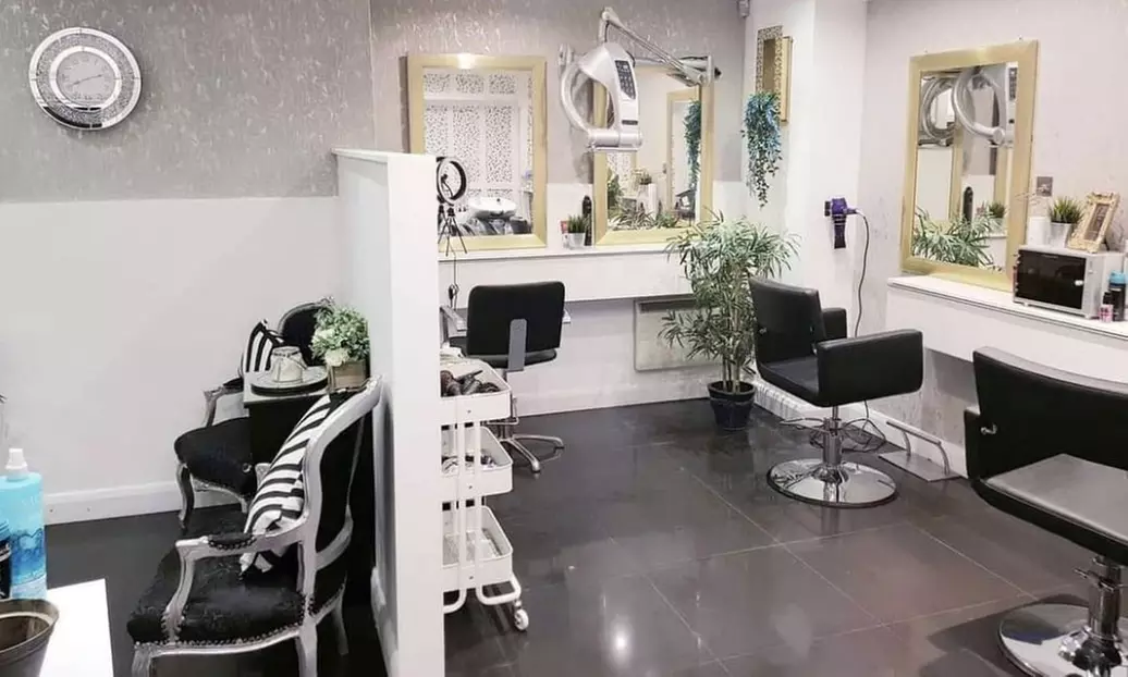 Glam Hair Makeover: Wash, Cut & Blowdry + Color & Highlights