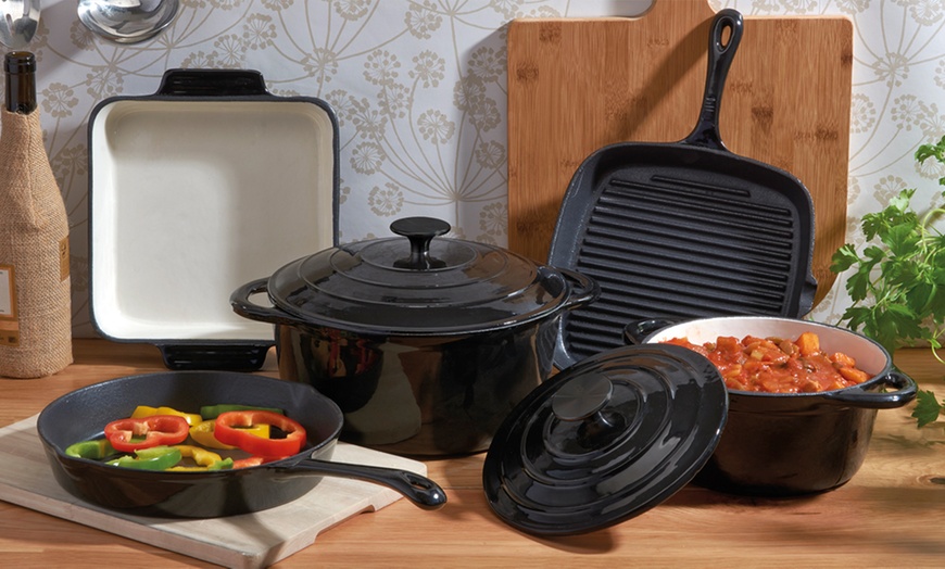 Image 5: Cooks Professional Cast Iron Set