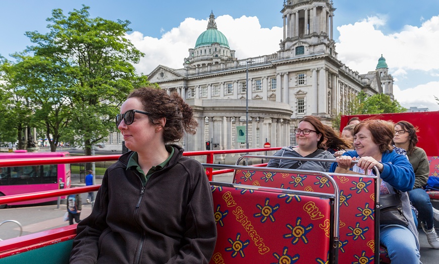 Image 5: Hop On Hop Off Tour - Belfast at City Sightseeing 