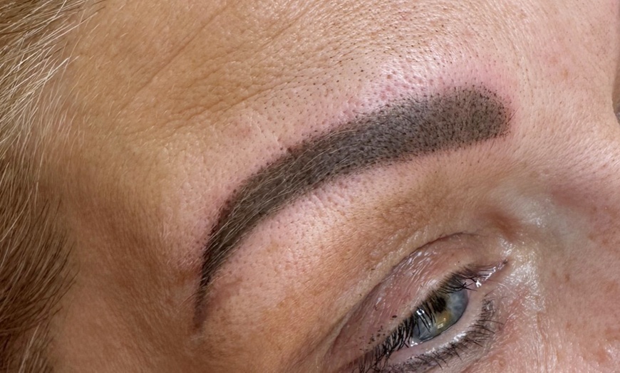 Image 3: Microblading, Ombre/Powder Brows oder Kombi-Brows inkl. Nachbehandlung