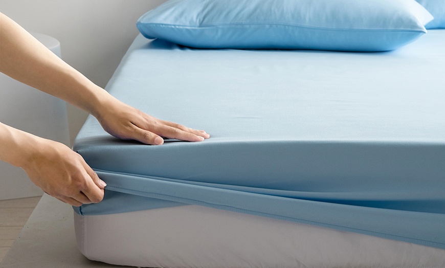 Image 18: Fitted Bed Sheet in choice of sizes with optional Pillow Case