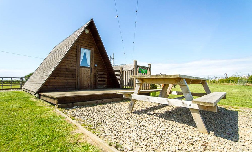 Image 1: Co. Londonderry: 2-Night Glamping with Breakfast