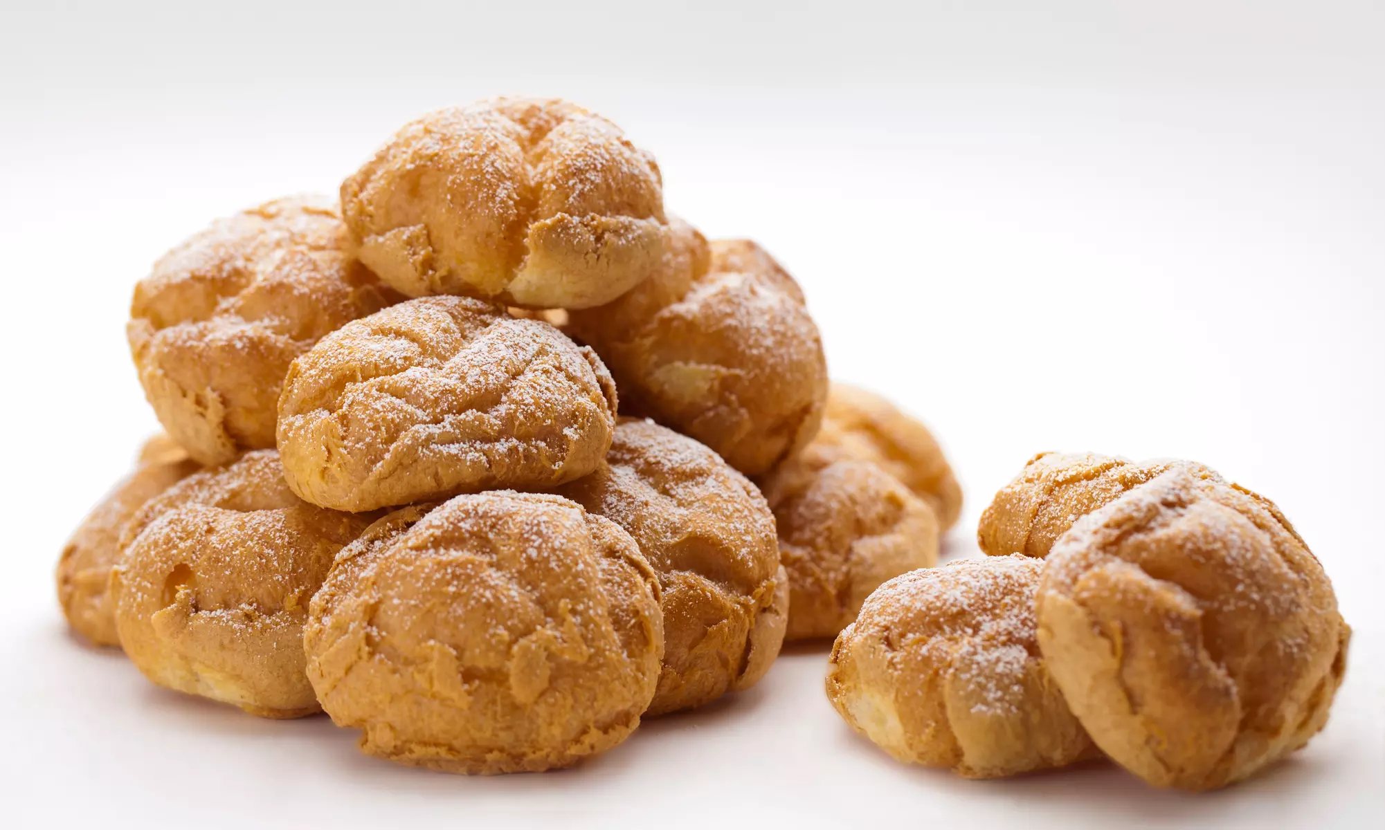 $14 for 12 Original Vanilla Cream Puffs at Beard Papa's ($26 Value) - Primary Image