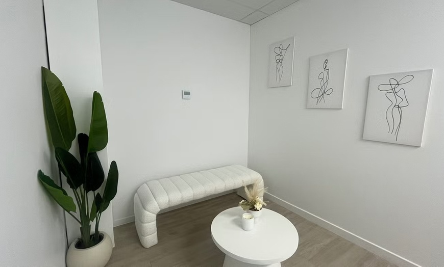 Image 5: Rejuvenate Skin with Signature or Hydradermabrasion Facials