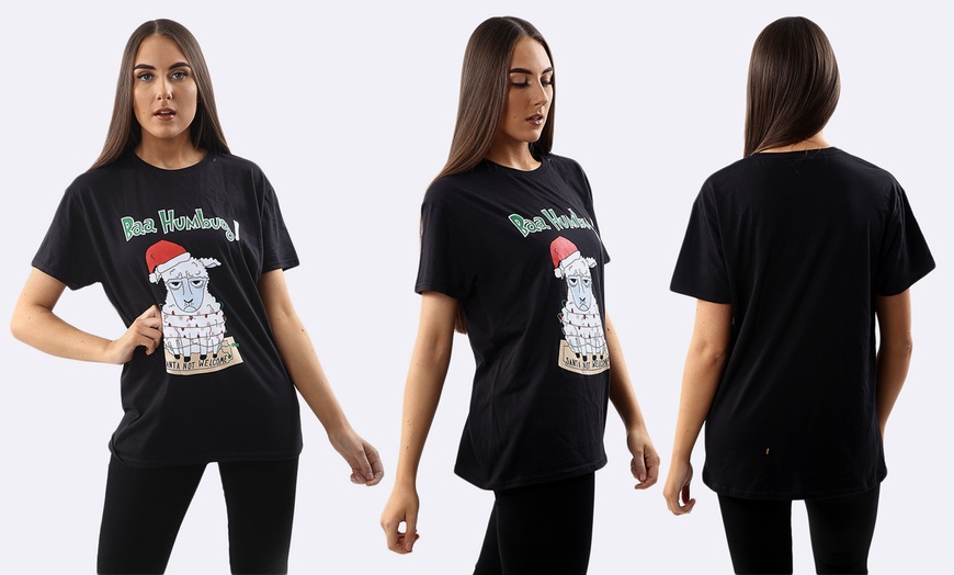 Image 16: Christmas-Themed T-Shirt