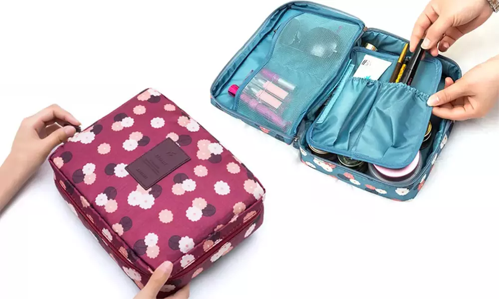 1 of 2 waterbestendige toilettassen