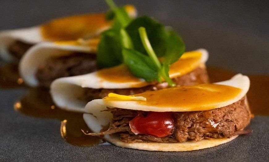 Image 6: Redécouvrez la gastronomie italienne dans un cadre raffiné à Charleroi