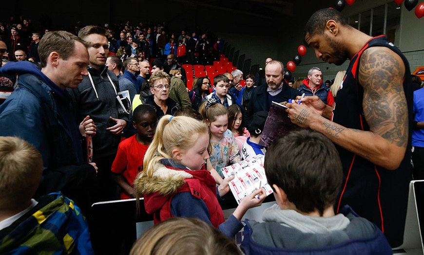 Image 5: Leicester Riders Basketball Game