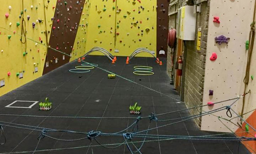 Image 6: Children's Taster Climbing Session