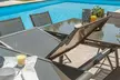 Salon de jardin table en verre avec rallonge papillon + 6 chaises pliantes - Second Medium