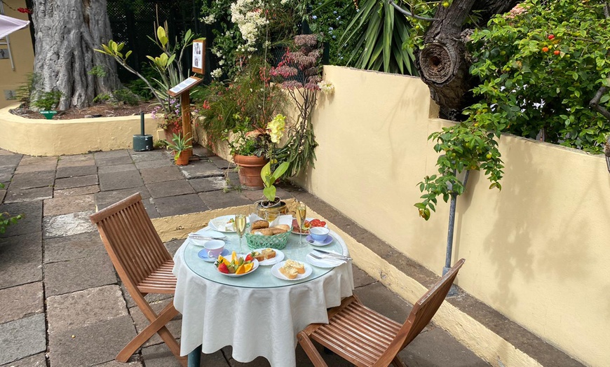 Image 14: Entrada al orquidario y brunch en Café Orquidea