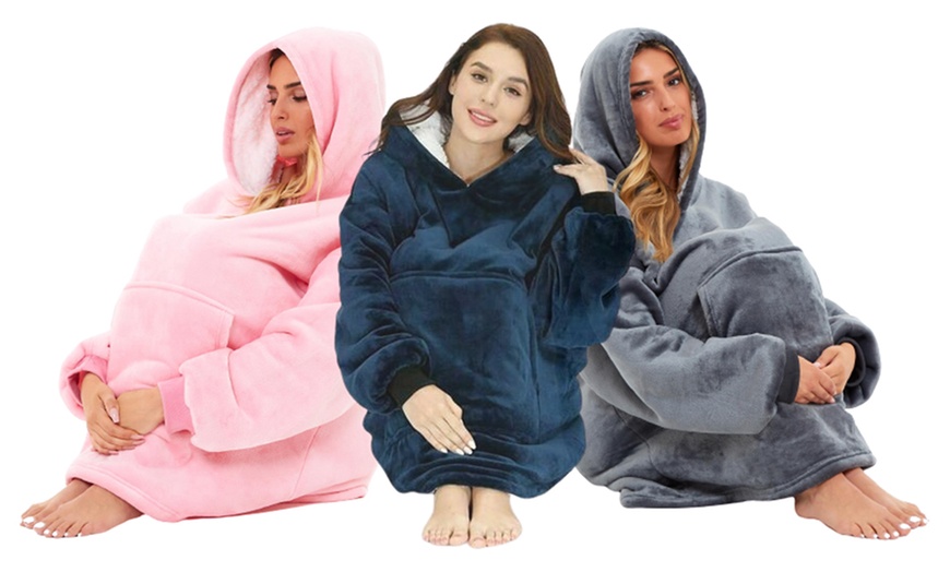 Image 1: Hoodie Blanket