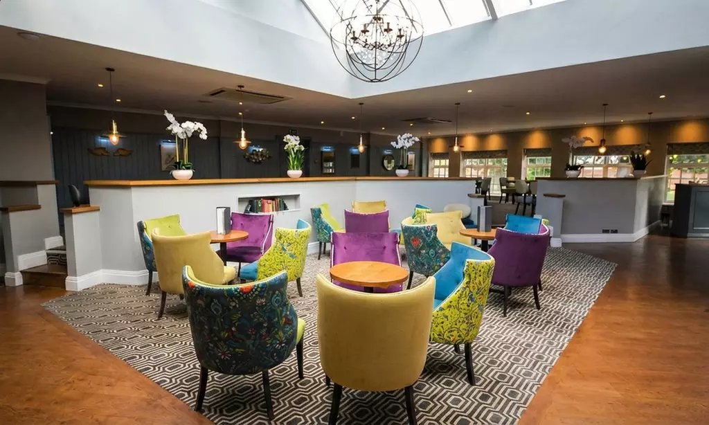 Traditional or Sparkling Afternoon Tea Experience for up to 4!