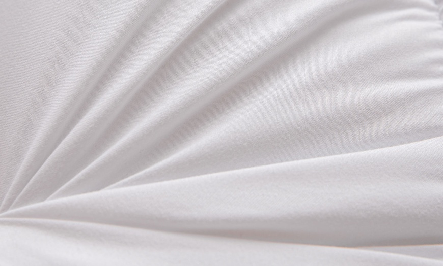 Image 9: 10cm Soft Mattress Topper with Anti-Allergy Polyester Filling