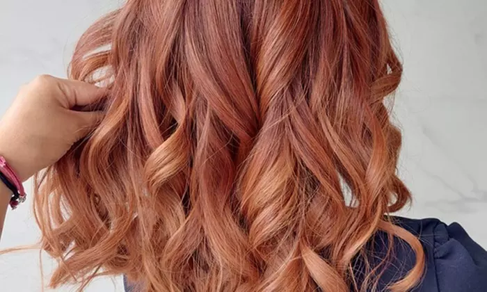 Sesión de peluquería con corte y opción a color para 1 persona