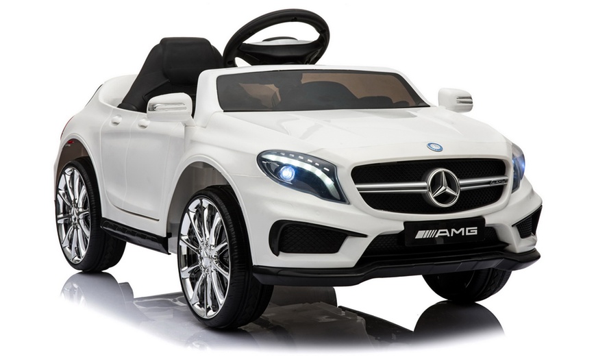 Image 12: Voiture électrique pour enfants Mercedes Benz GLA AMG