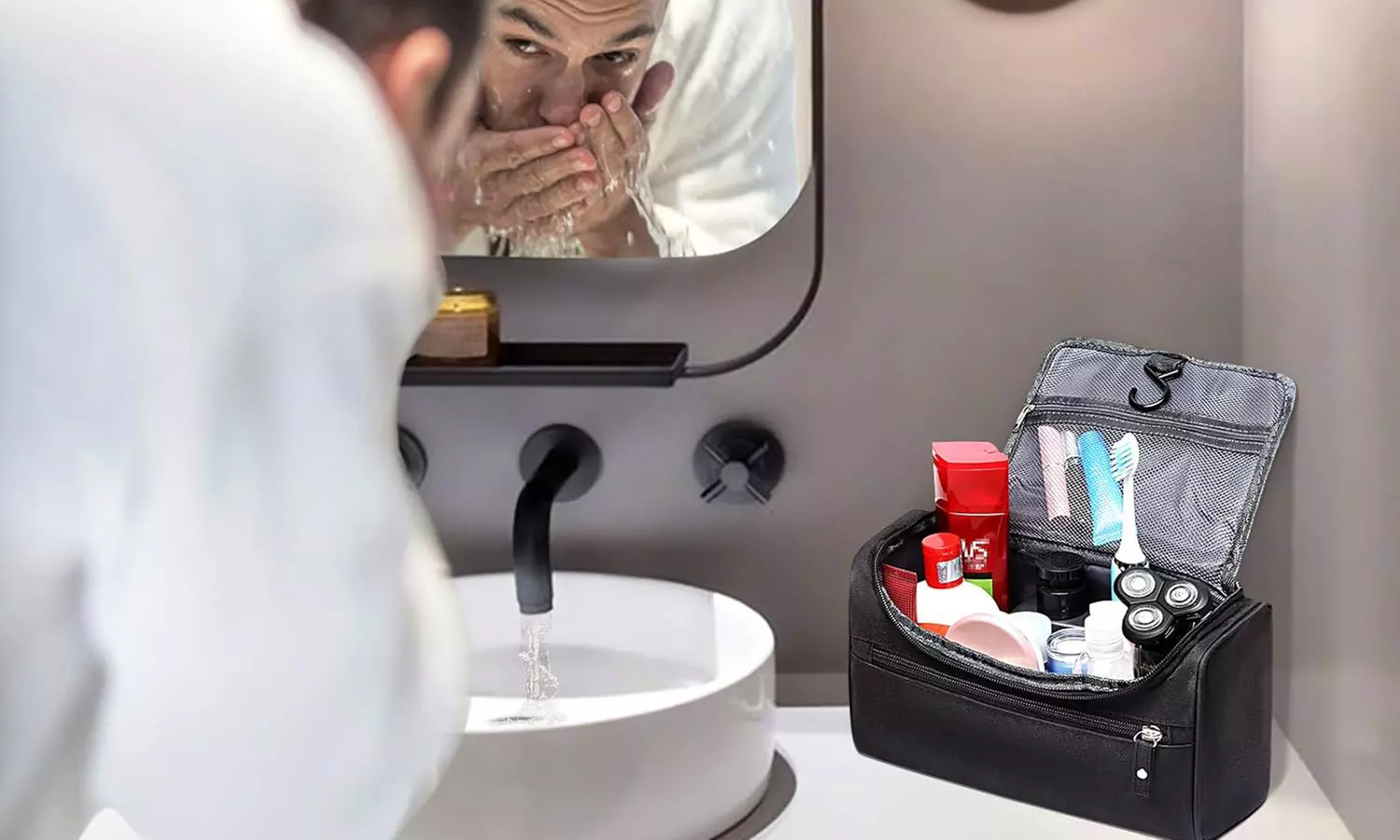 1x oder 2x Kulturbeutel zum Aufhängen