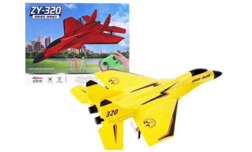 Image 3: Remote Control Aircraft