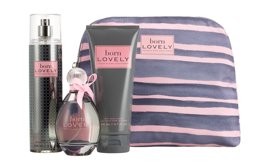 Image 5: Sarah Jessica Parker Born Lovely or Lovely Eau de Parfum Gift Set