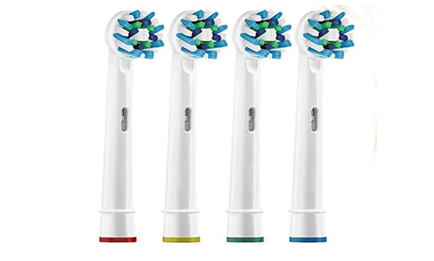 Image 4: ORAL-B Compatible Toothbrush Heads