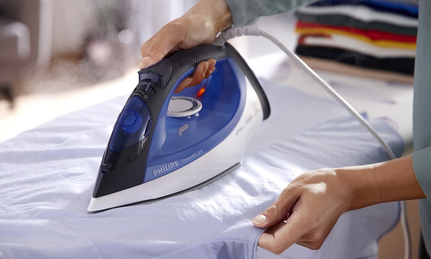 Image 3: Philips Smooth Care Steam Iron