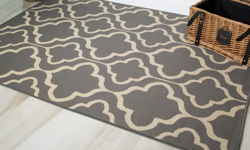 Image 5: Washable Habitat Rug