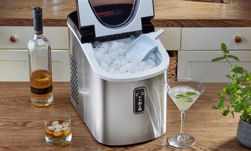 Image 8: Cooks Professional Ice Maker