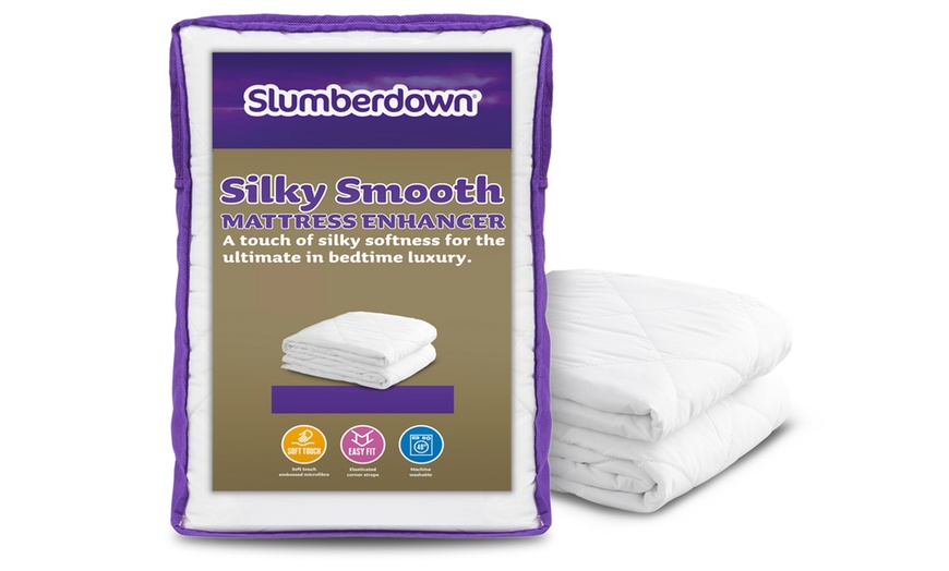 Image 1: Slumberdown Mattress Topper