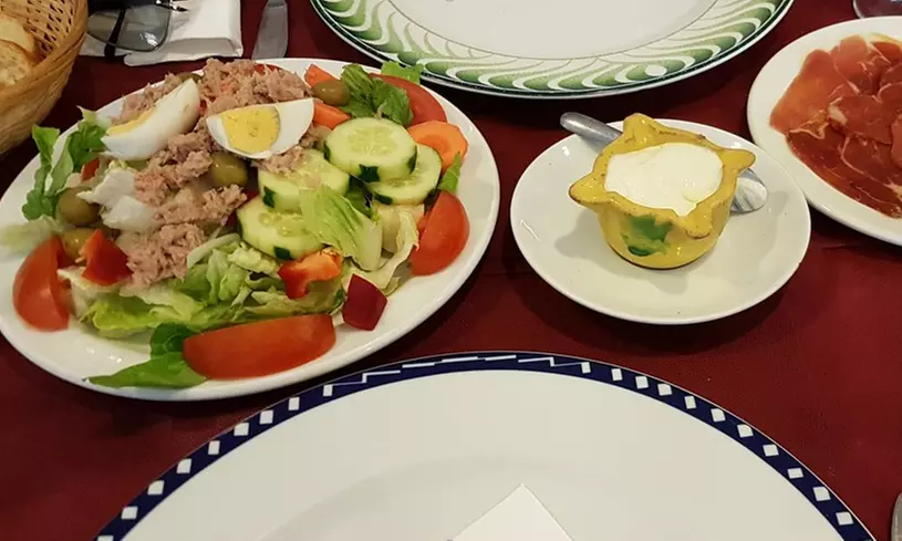Arroz banda o entrecot de ternera en Restaurante Goyo
