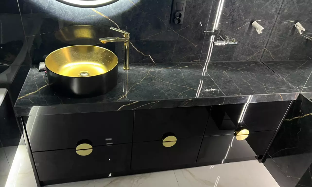 Zabiegi odmładzające: botox lub nici PDO First Lift w Alex Beauty Clinic (do -57%)