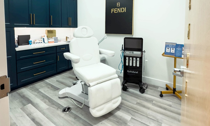 Image 6: Achieve Body Goals: Four or Six Cellutone Sculpting Treatments