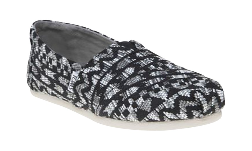 Image 3: Toms Women's Avalon Sneakers