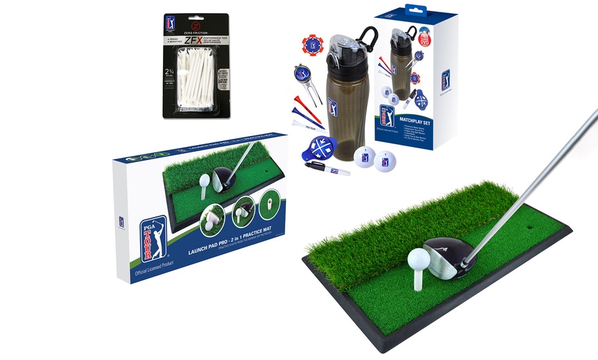 Image 1: PGA Tour Golf Set