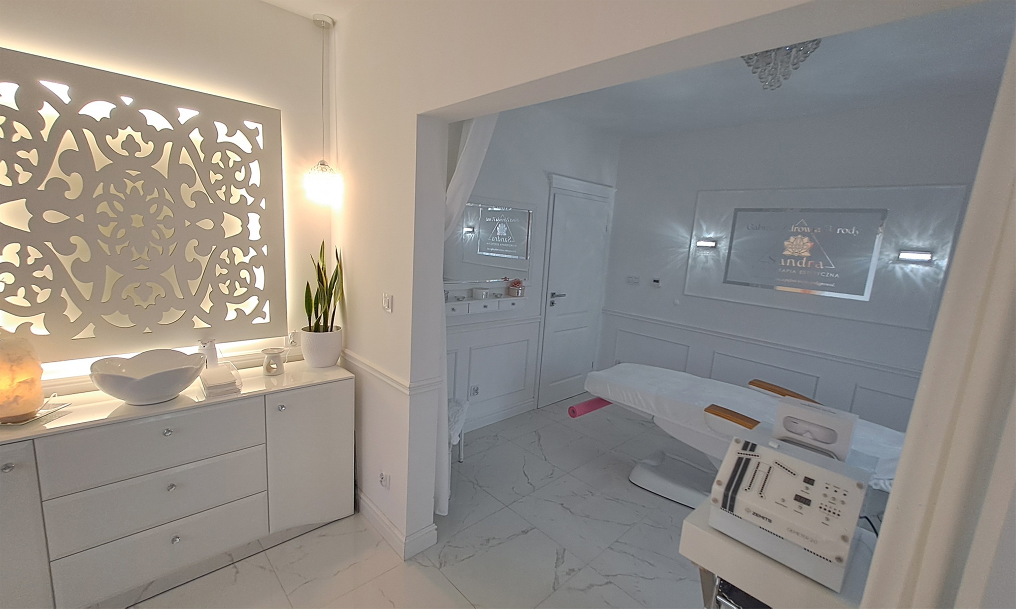 Kompleksowa pielęgnacja: masaż Kobido, zabieg bankietowy i więcej