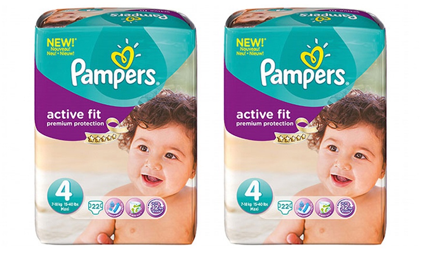 Image 13: Couches Pampers