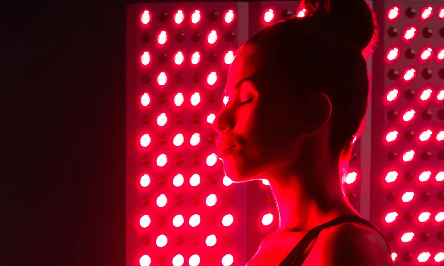 Red Light Therapy: One Free Introductory and Five Follow-Up Sessions