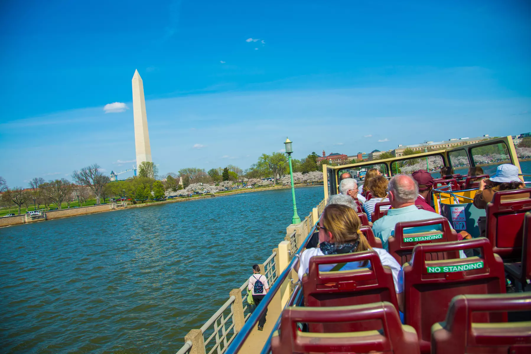 24, 48, or 72 Hour Hop-On Hop-Off Bus Tour Tickets in DC!