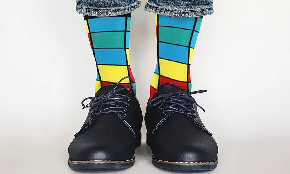 1, 4 ou 8 paires de chaussettes pour homme à motifs géométriques