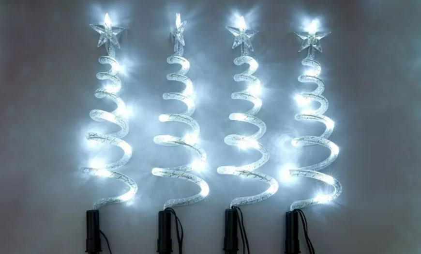 Image 9: 40 LED Spiral Christmas Tree Pathway Lights