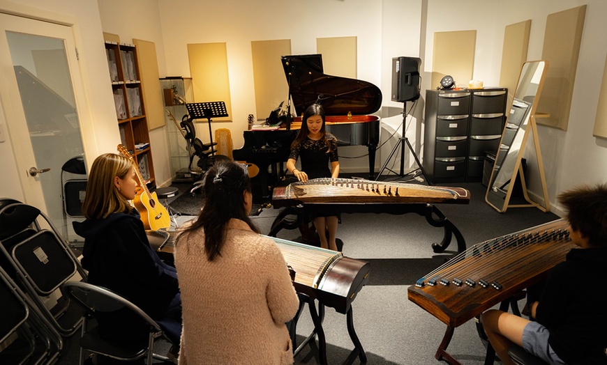 Image 6: Chinese Guzheng Music Lesson