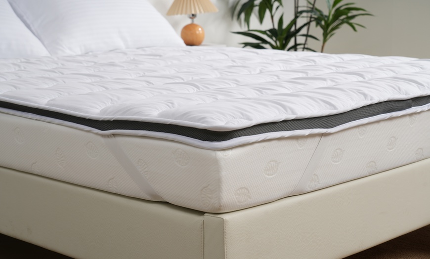 Image 2: KONO 6cm Deep Mattress Topper in Various Sizes