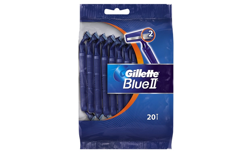 Image 3: Gillette Disposable Razors 