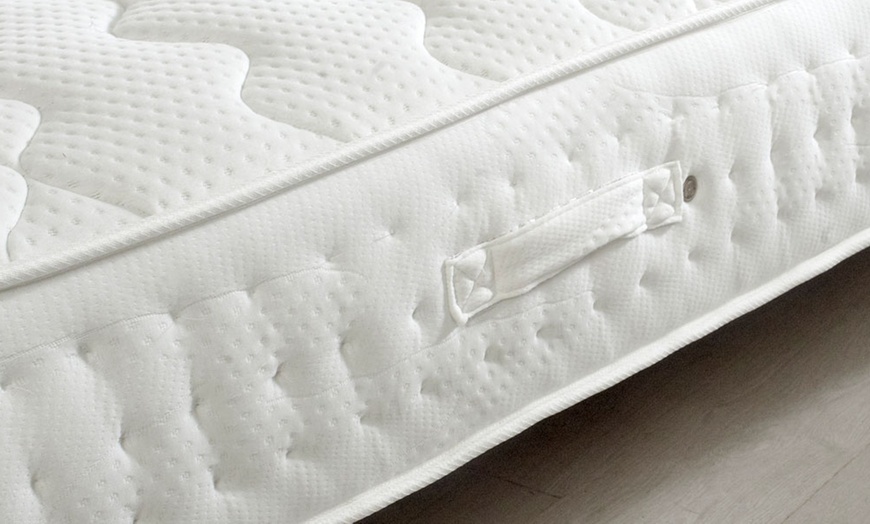 Image 3: Aloe Vera Mattress